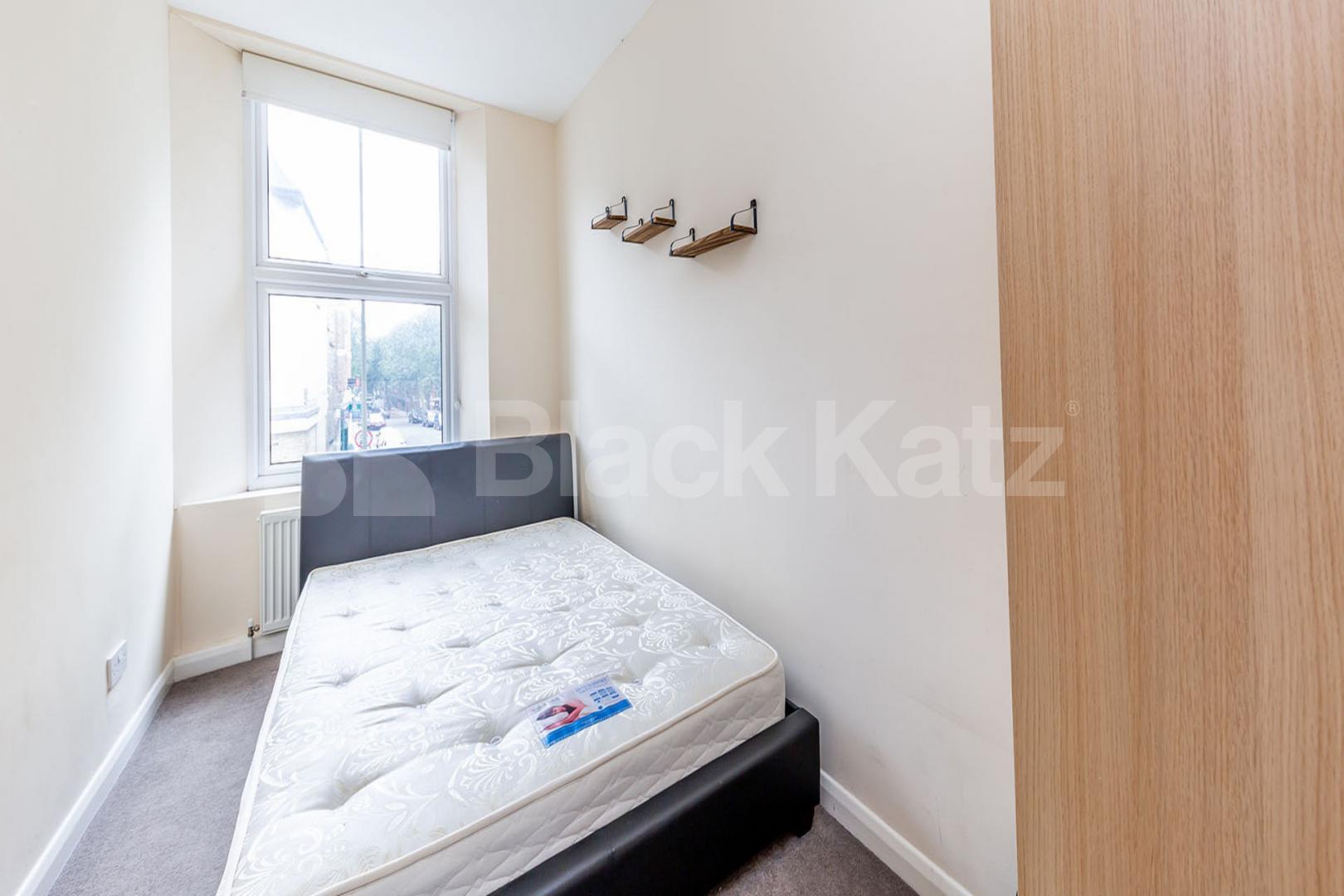  Well presented two double bedroom property set within a period conversion Moray Road, Finsbury Park